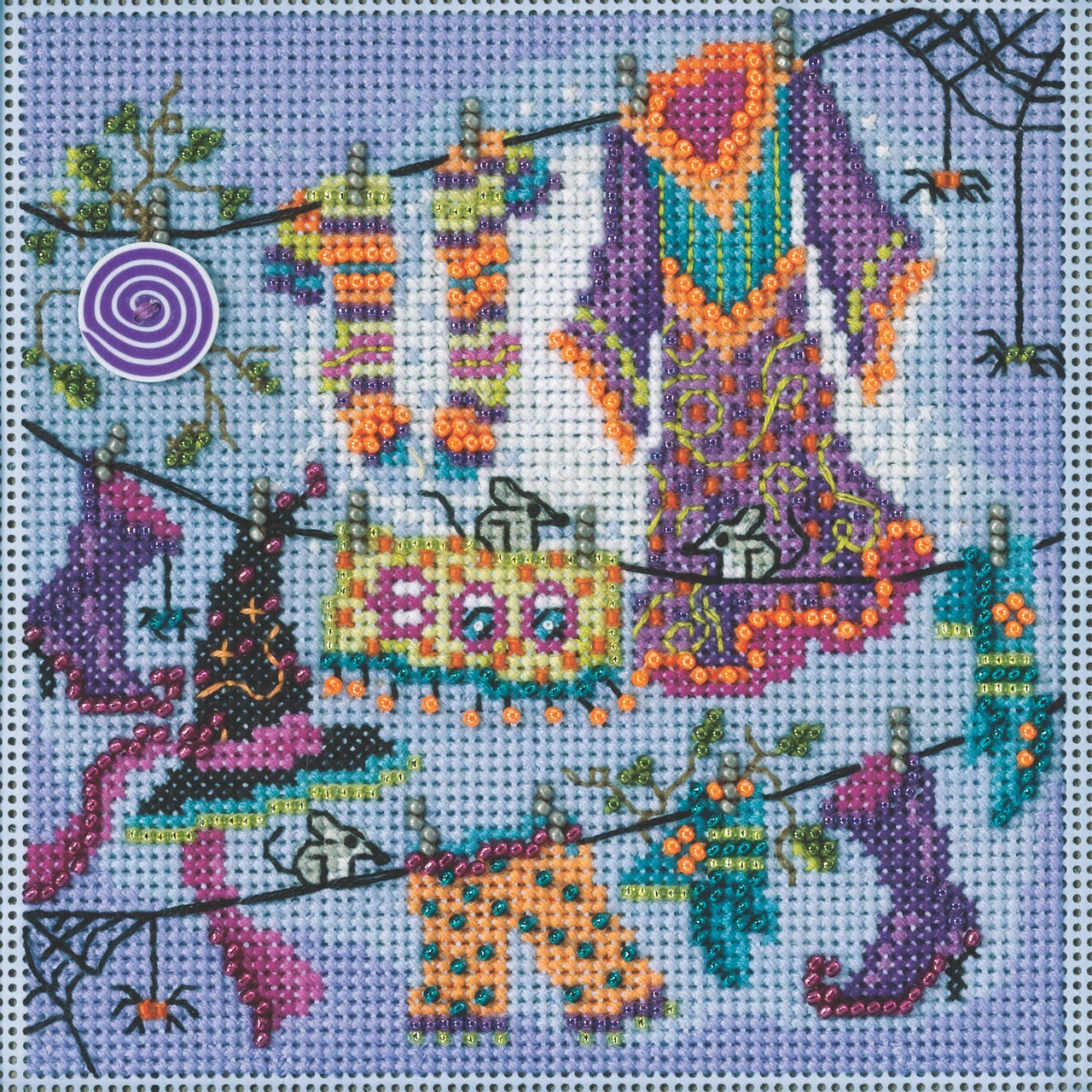 Wanda's Clothesline Cross Stitch Kit Mill Hill 2023 Buttons & Beads Autumn MH142322 3 Wanda's Clothesline Cross Stitch Kit Mill Hill 2023 Buttons & Beads Autumn MH142322