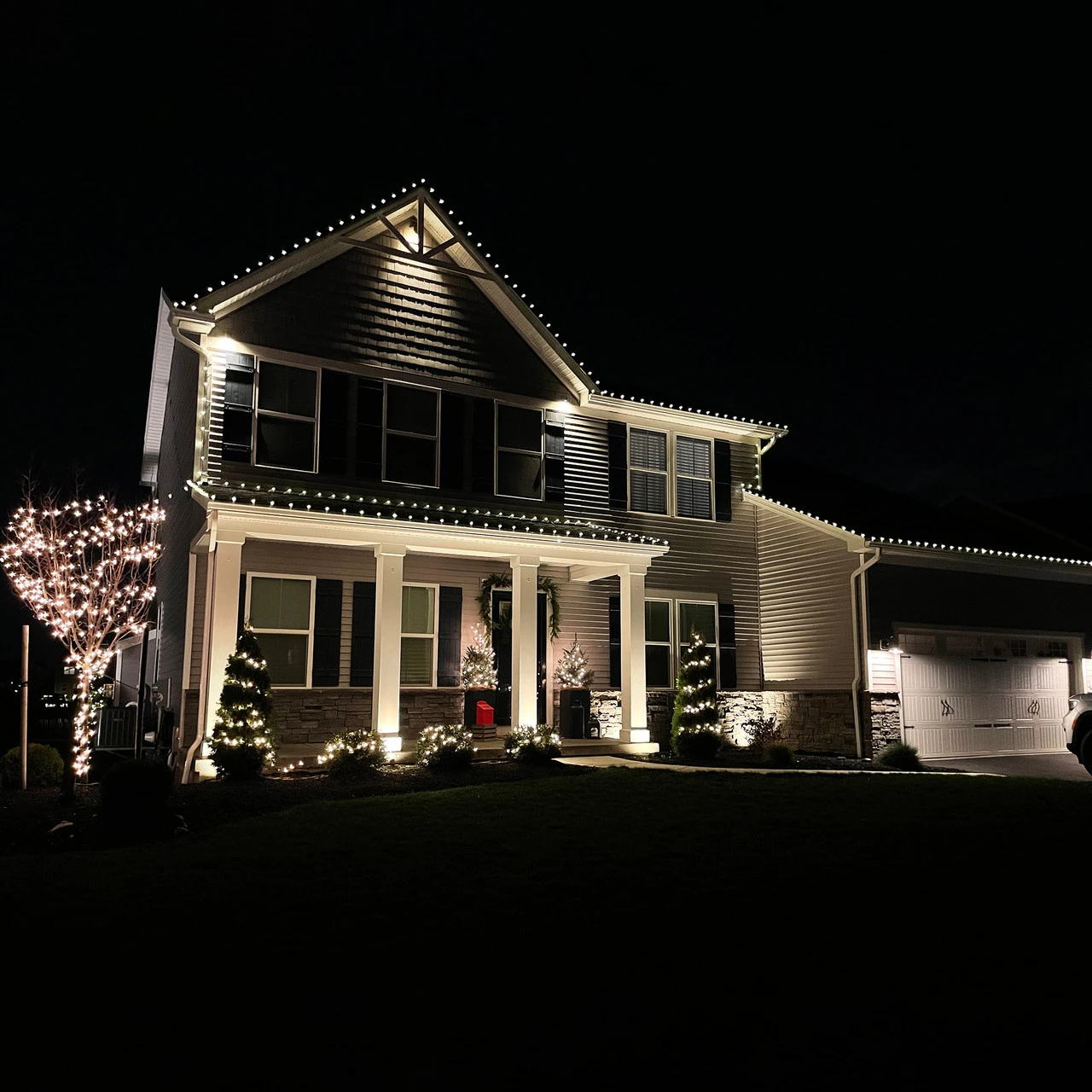 100-Count Clear Mini Christmas Light Set, 20.25ft Green Wire 8 100-Count Clear Mini Christmas Light Set, 20.25ft Green Wire - Image 6